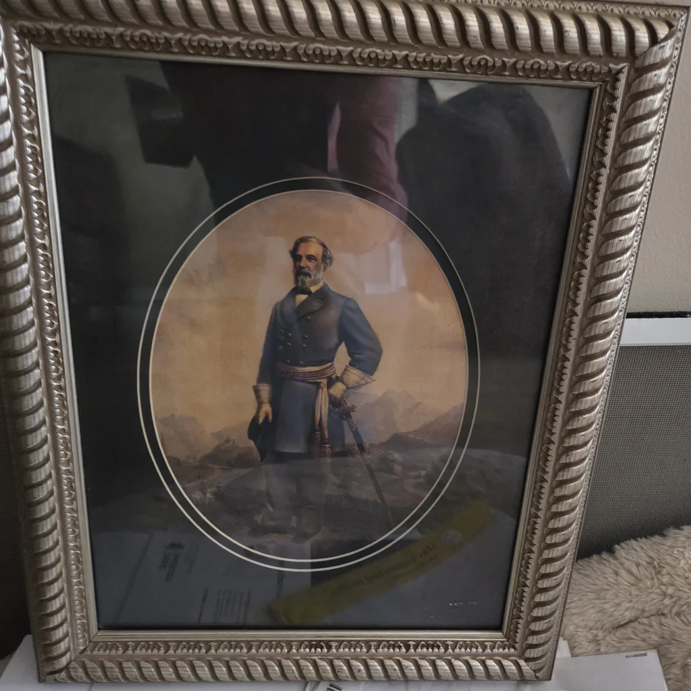 Vintage-Inspired Silver Picture Frame